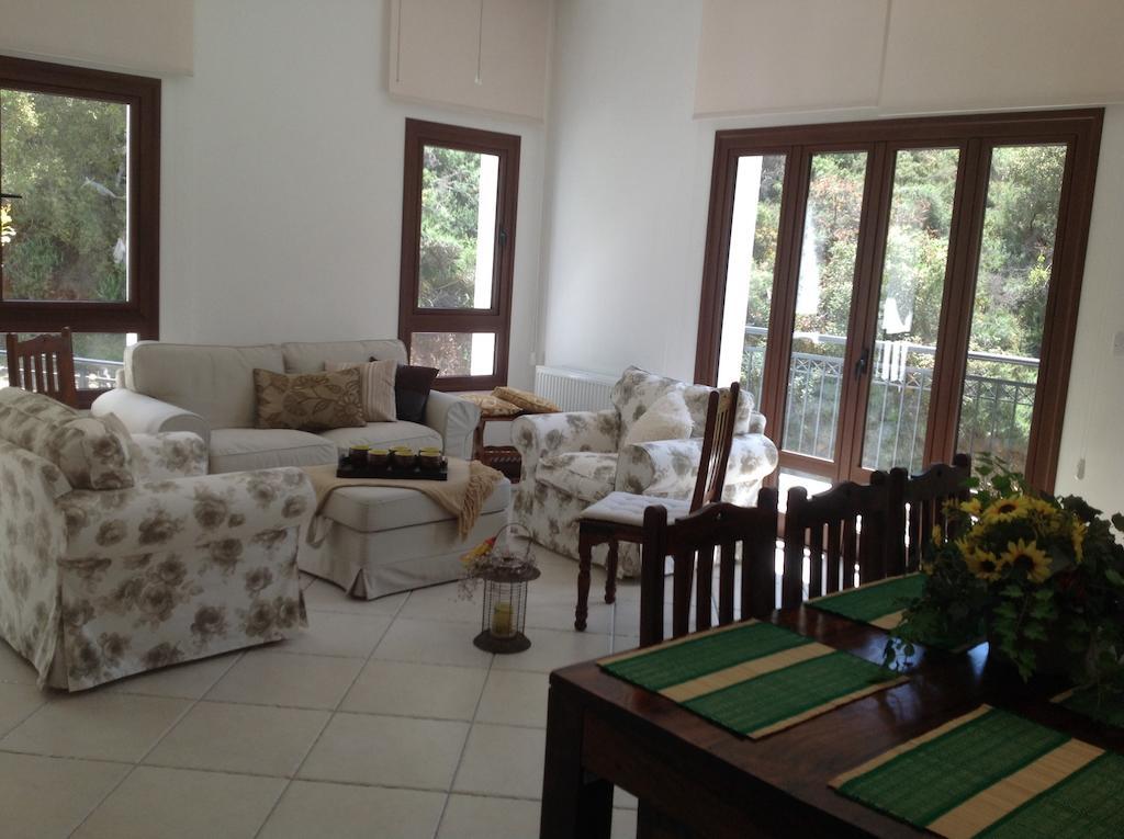 Ta Spitakia Tis Theodosias Apartment Kalopanagiotis Phòng bức ảnh